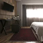 Plaza Hotel, Philian And Hotel