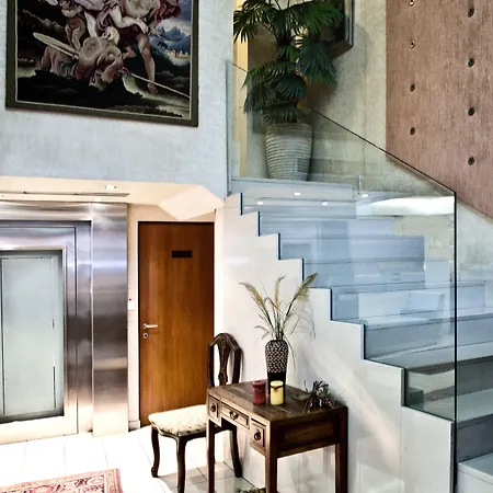 Hotel Plaza Hotel, Philian And 3*