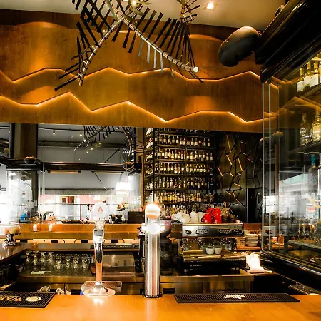 Hotel Plaza Hotel, Philian And 3*