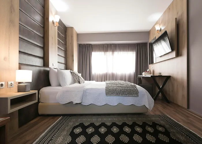 Plaza Hotel, Philian And Hotel 3*