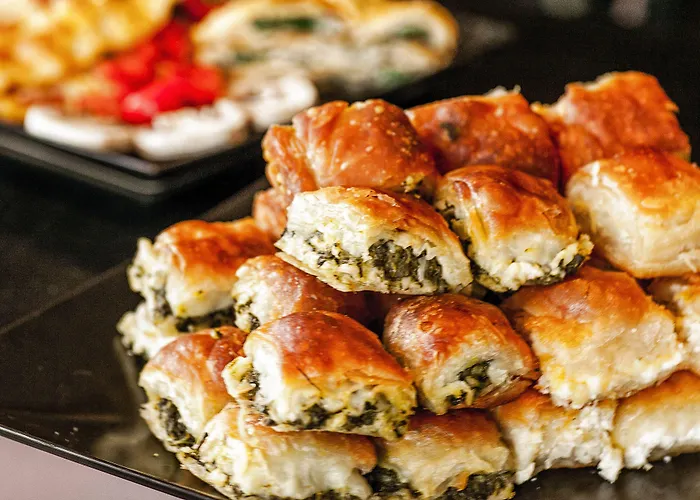 Plaza Hotel, Philian And Tessalónica