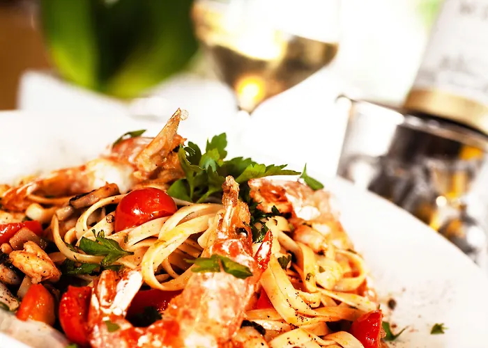 Plaza Hotel, Philian And 3*