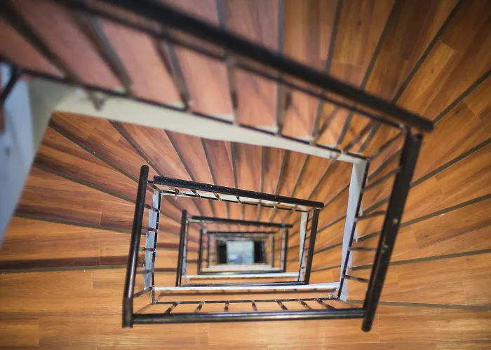 Hotel Plaza Hotel, Philian And