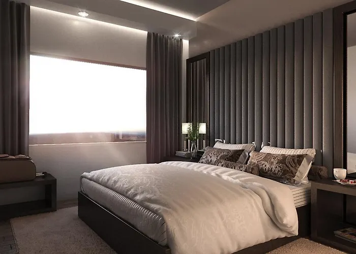 Plaza Hotel, Philian And Tessalónica