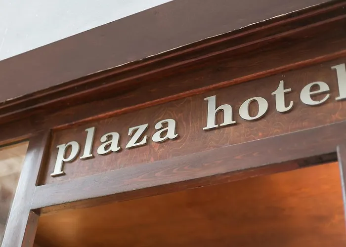Hotel Plaza Hotel, Philian And